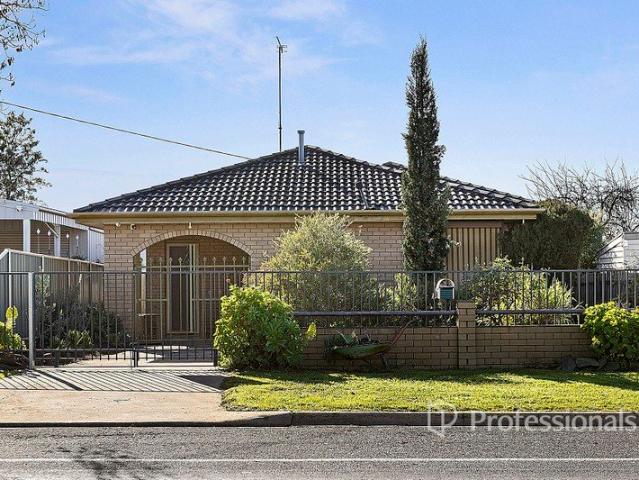 House for sale in Alma, Victoria