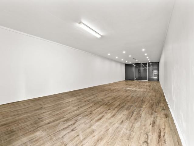 Retail for rent in Toombul, Queensland