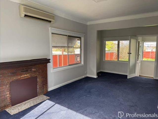 House for rent in Hamilton, Victoria