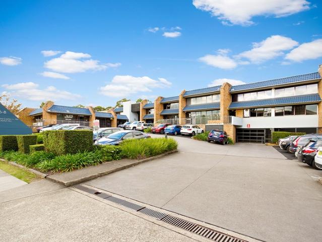 Office for rent in Castle Hill, Sydney