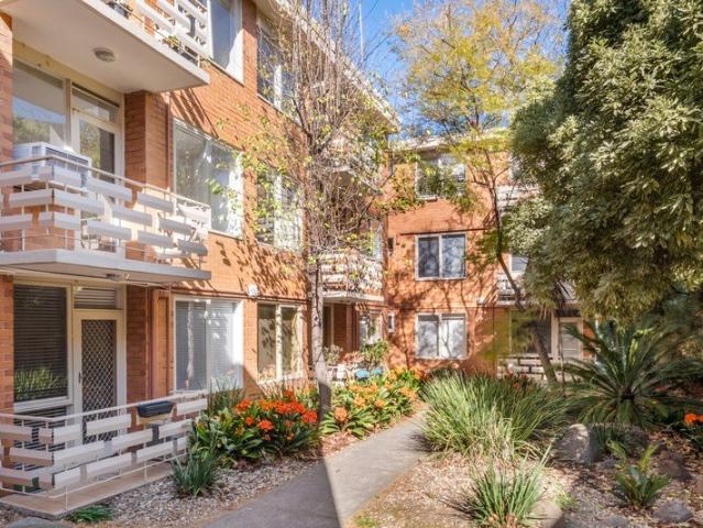 Apartment for sale in Camerons Creek, Victoria
