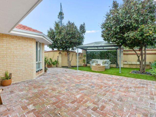 House for sale in Quinns Rocks, Western Australia