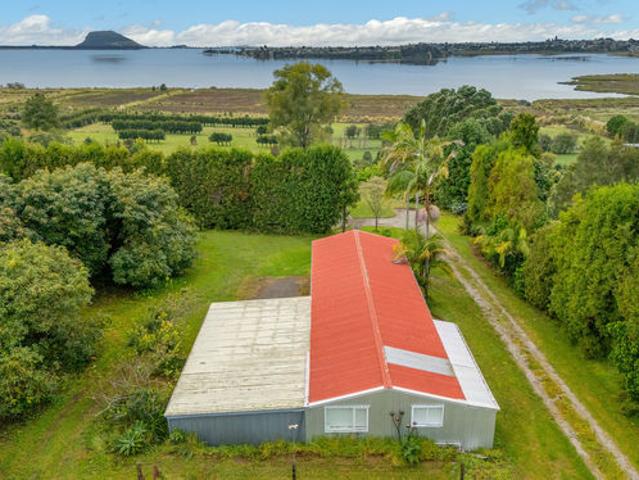 Property for sale in Omokoroa, Bay Of Plenty