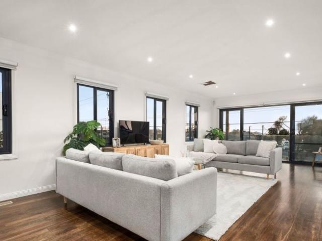 Townhouse for rent in Edithvale, Melbourne