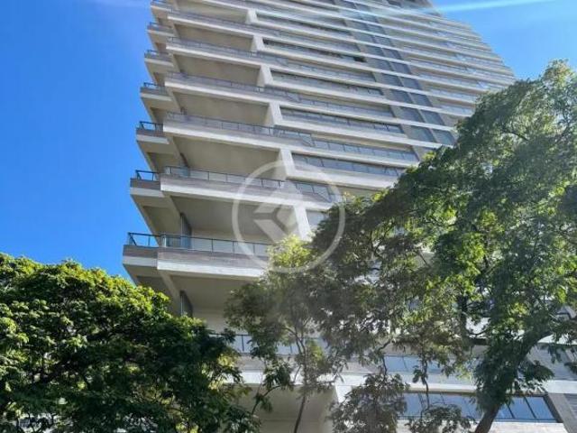 Apartamento venda em Região Geográfica Imediata de Goiânia, Goiânia