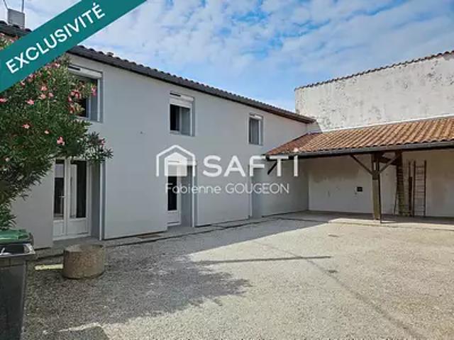Maison vente à Confolens, Oradour