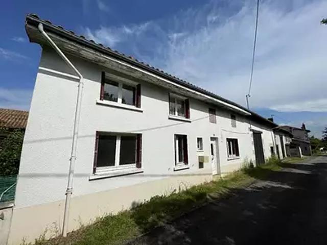 Maison vente à Rochechouart, Oradour-sur-glane