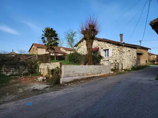 Appartement vente à Rochechouart, Oradour-sur-vayres