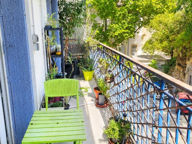 Appartement vente à Baron, Orange