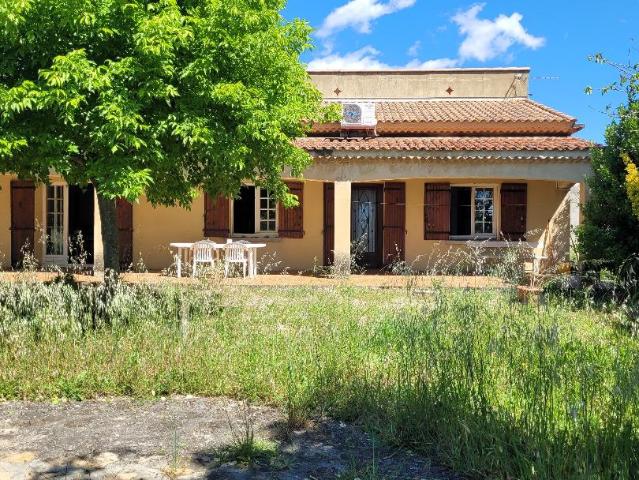 Maison vente à Carpentras, Orange