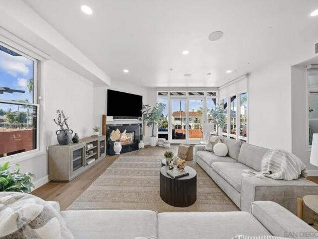 Condo for sale in Coronado, California