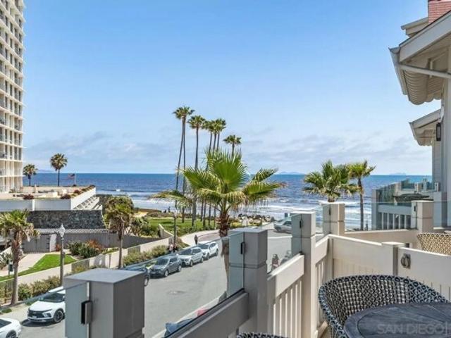 Condo for sale in Coronado, California