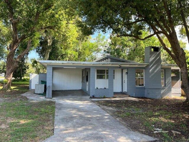 House for sale in Eustis, Florida