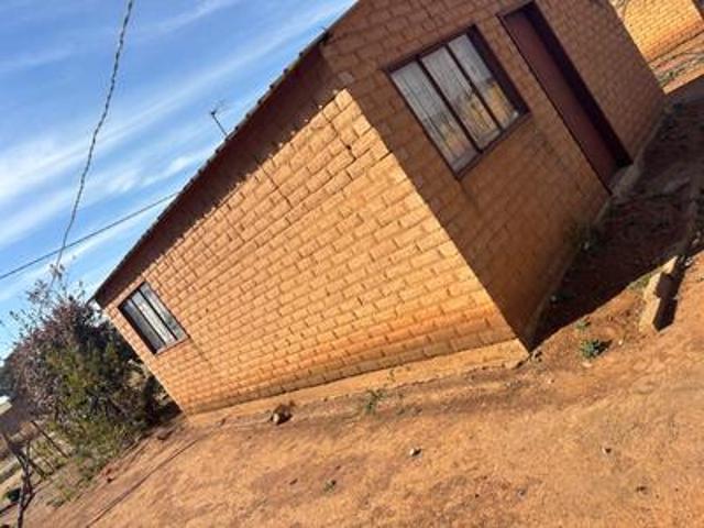 House for sale in Orange Farm, City of Johannesburg Metropolitan Municipality