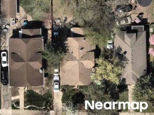 House for sale in Elgin