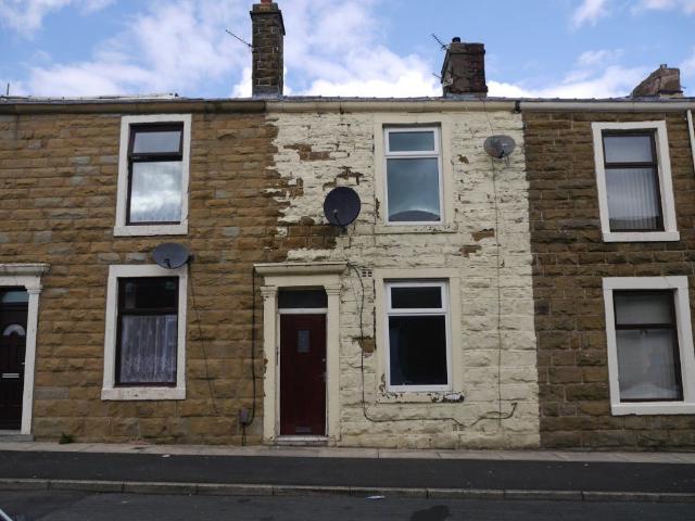House for rent in Milnshaw, Backburn