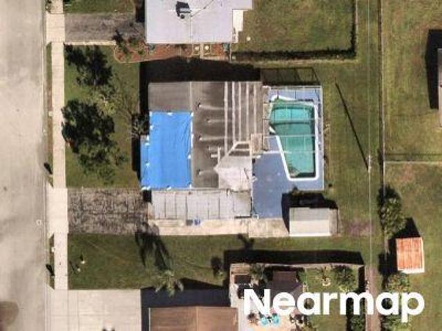 House for sale in Fort Myers