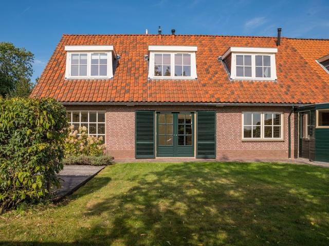 Woning te huur in Warmond, Zuid Holland