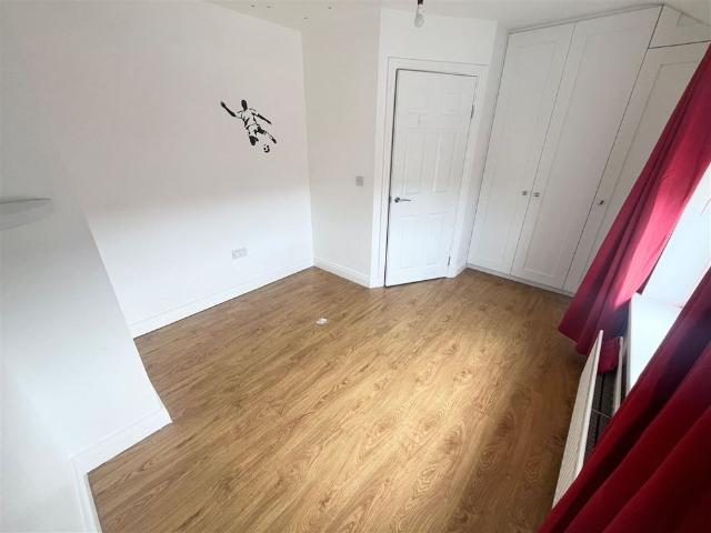 House to rent in Bluebell, North Tipperary