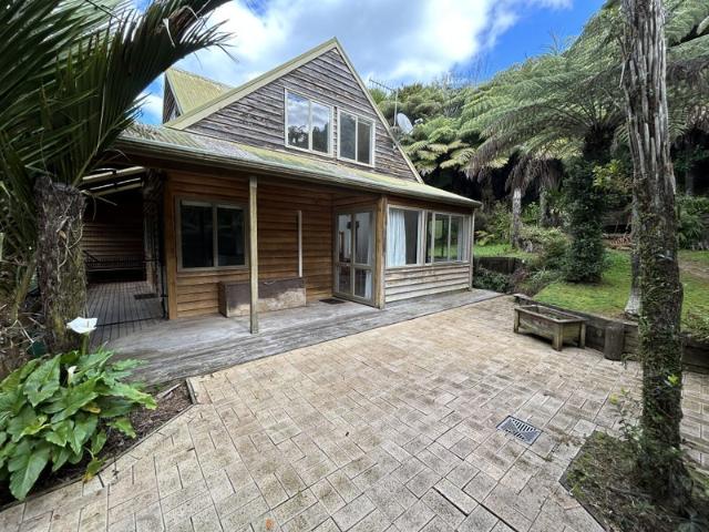 House for rent in Oratia
