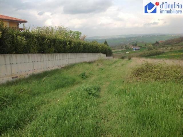 Terreno in vendita a Oratino, Molise