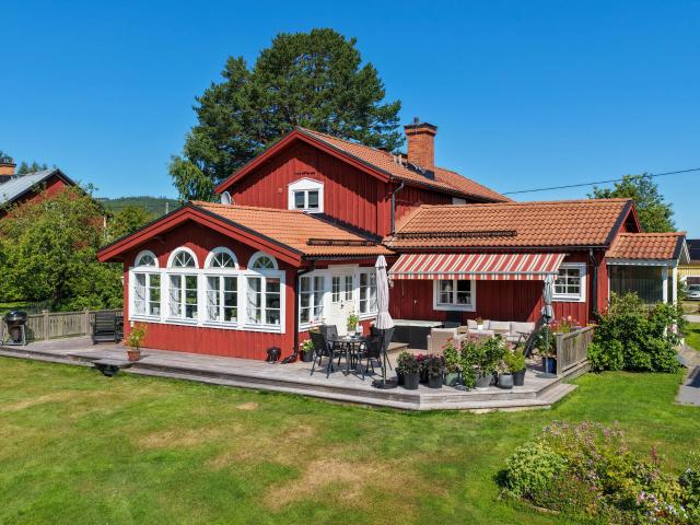 Villa till salu