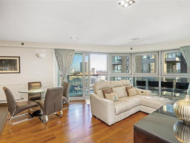 Apartment for rent in Battersea, Greater London