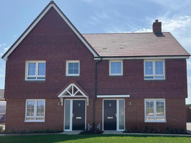 Property for sale in Hillborough, The Bridge