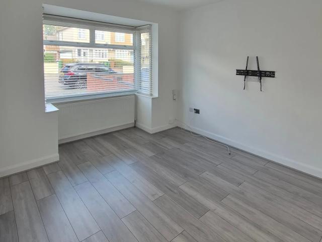House for rent in London Borough of Bexley, Greater London