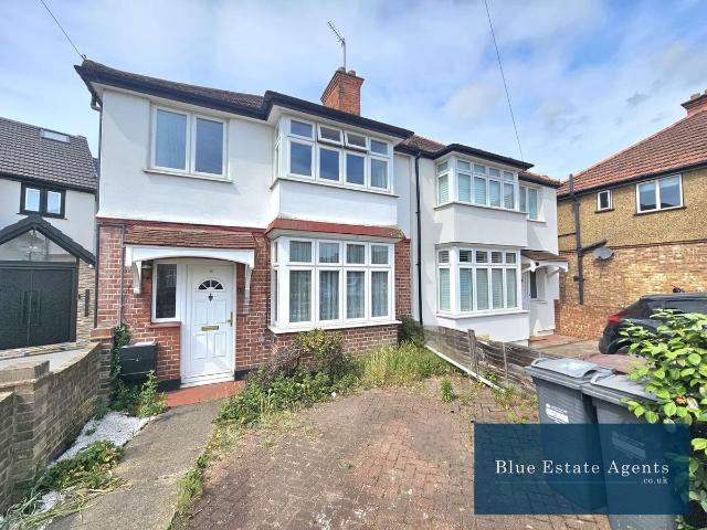 House for rent in London Borough of Hounslow, Greater London