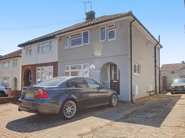 House for rent in Chipping Hill, Essex