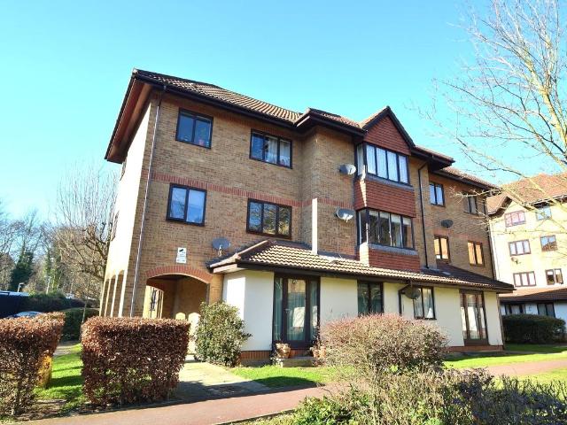 Apartment for rent in London Borough of Bromley, Greater London