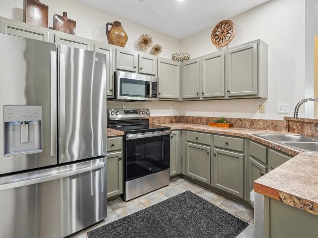 Apartment for rent in Jeffersonville, Indiana