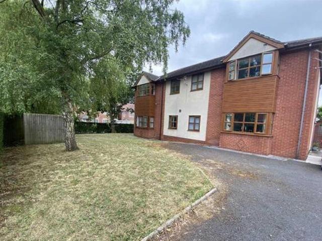 House for rent in Lyons, Greater London