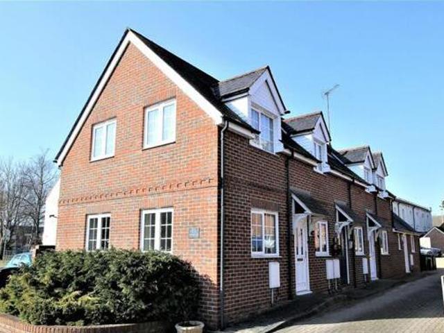 House for sale in Bolton Low Houses, Hampshire