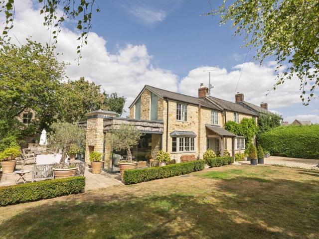 House for rent in Black Bourton, Oxfordshire