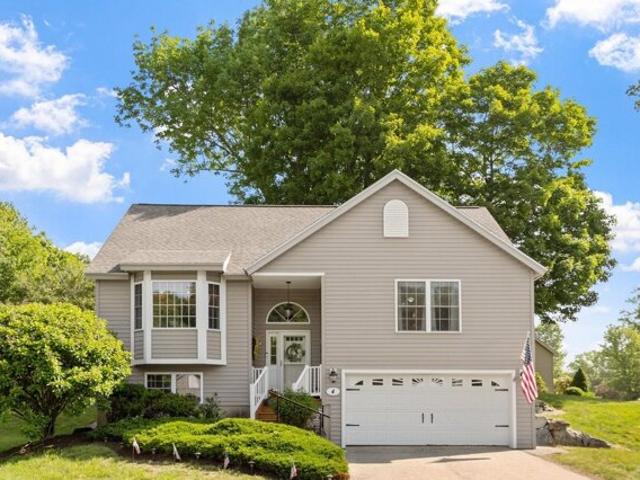 House for sale in New Hampshire