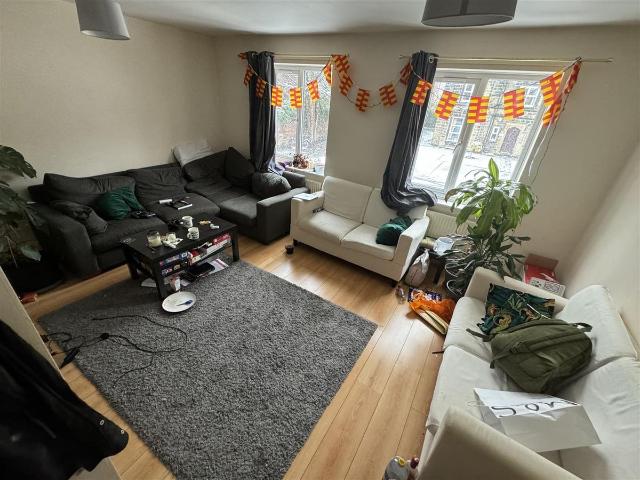 House for rent in Hyde Park, West Yorkshire