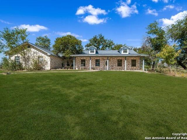 House for sale in Medina, Texas