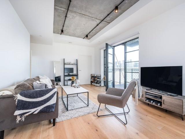Apartment for rent in London City Island, Greater London