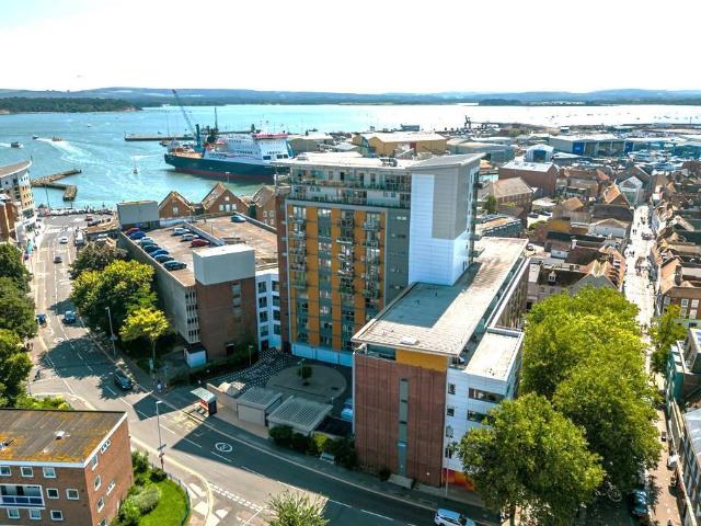 Apartment for rent in Old Town, Poole