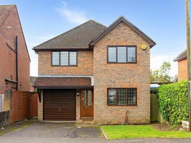House for sale in Beaconsfield, Penn Bottom