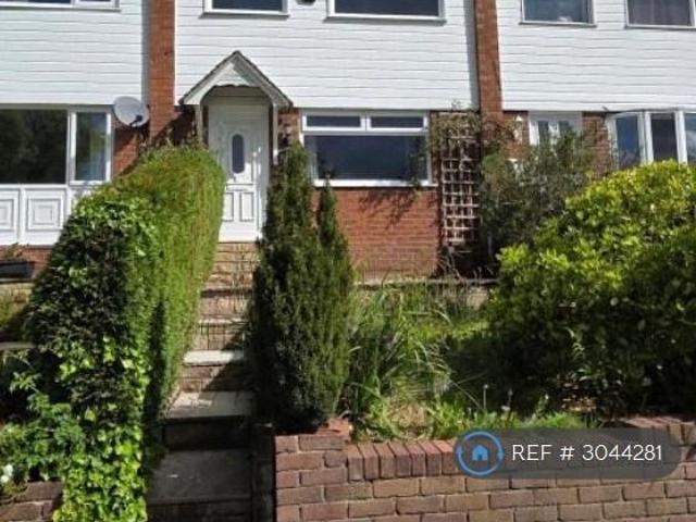 House for rent in Compstall, Stockport