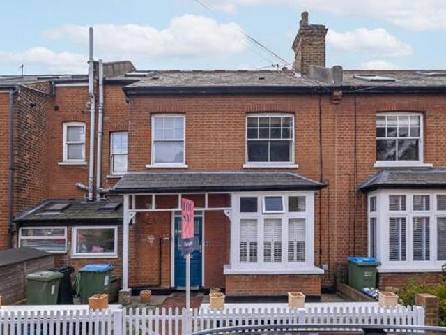 House for sale in Twickenham, Greater London