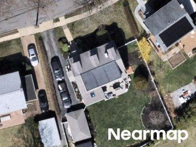 House for sale in Belmont