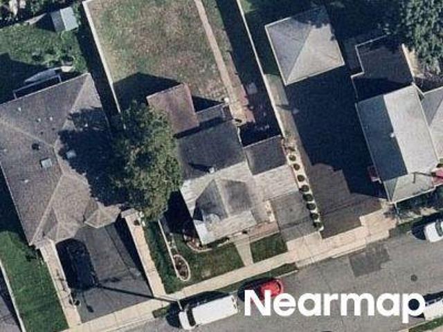 House for sale in Elmwood Park, Bergen County