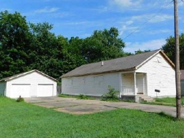 House for sale in West Frankfort, Illinois