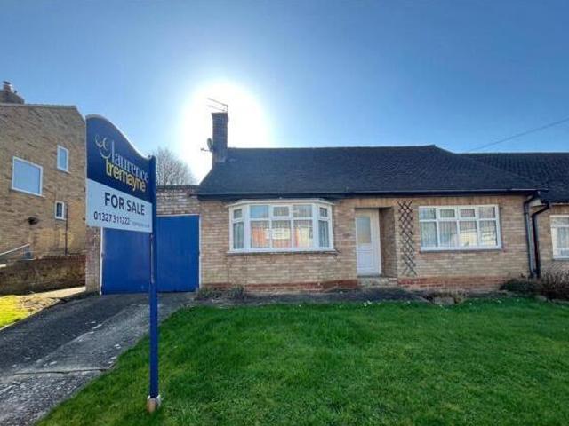 House for sale in Northamptonshire
