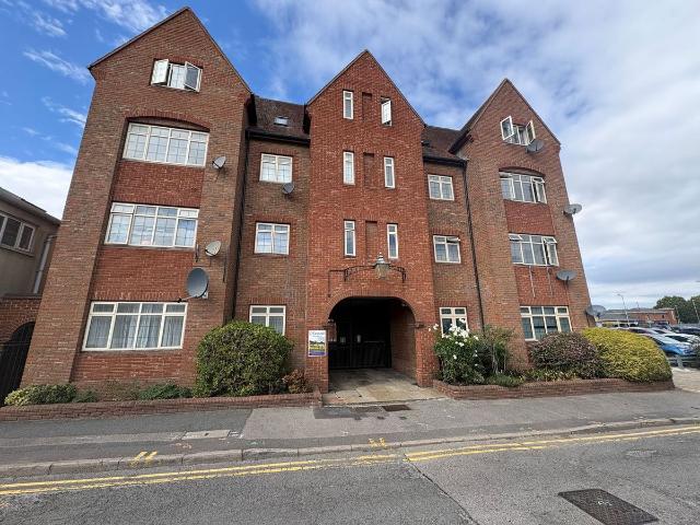 Apartment for rent in Brooklands, Monks Orchard