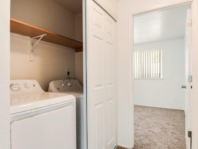 Apartment for rent in Canby Apartment for rent in Canby